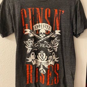 Women’s Guns N’ Roses T-shirt